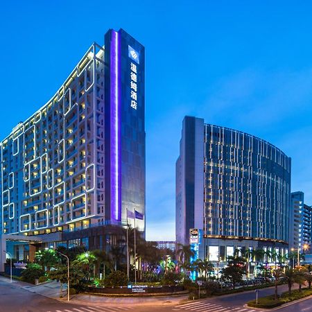 Wyndham Sanya Bay Hotel Exterior photo